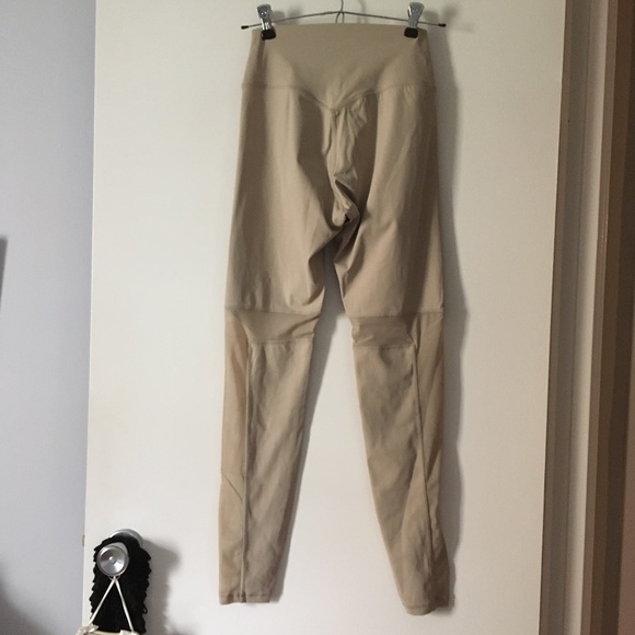 SQUATWOLF Cobblestone Light Tan Mesh Insert Leggings M - Picture 4 of 7